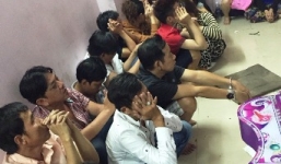 Trinh sát bao vây, phá sòng bạc quy tụ 'dân anh chị' ở Sài Gòn